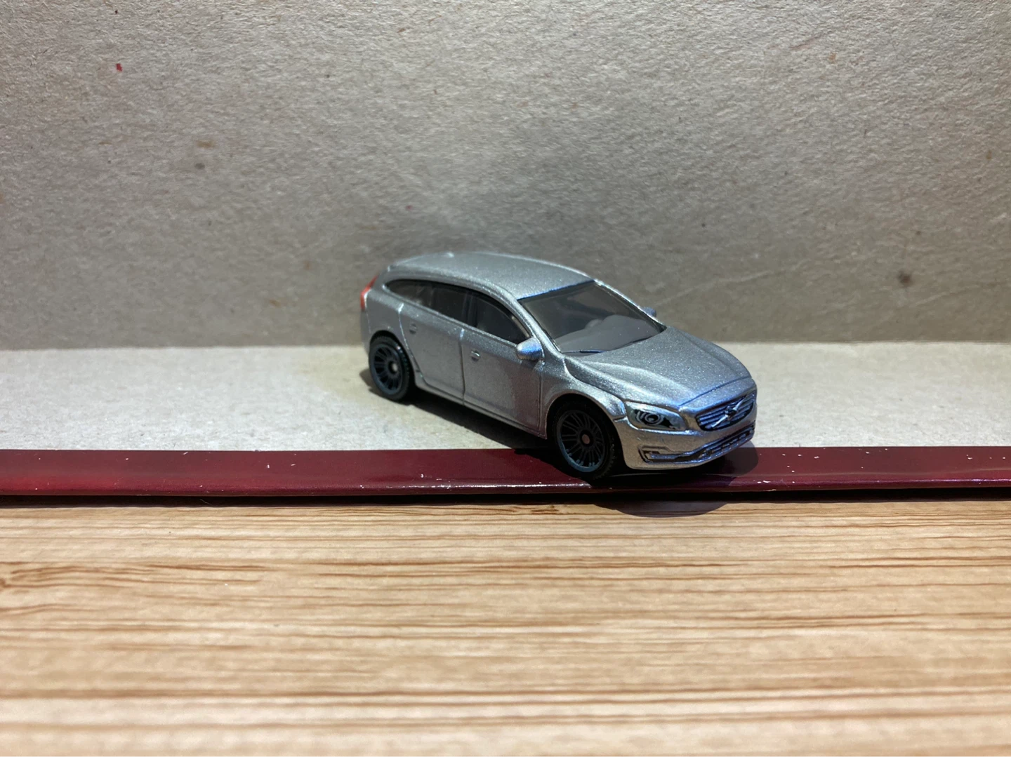 Matchbox Loose / Volvo V60 / Silver