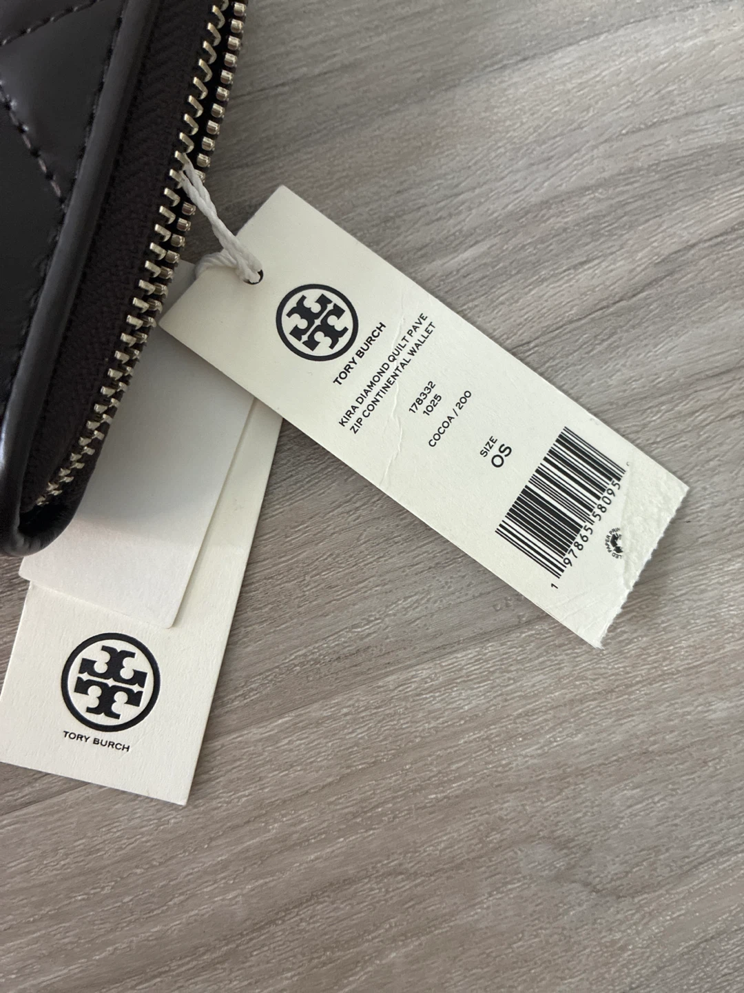 Brand new!!Tory Burch Kira Diamond Wallet - photo 5
