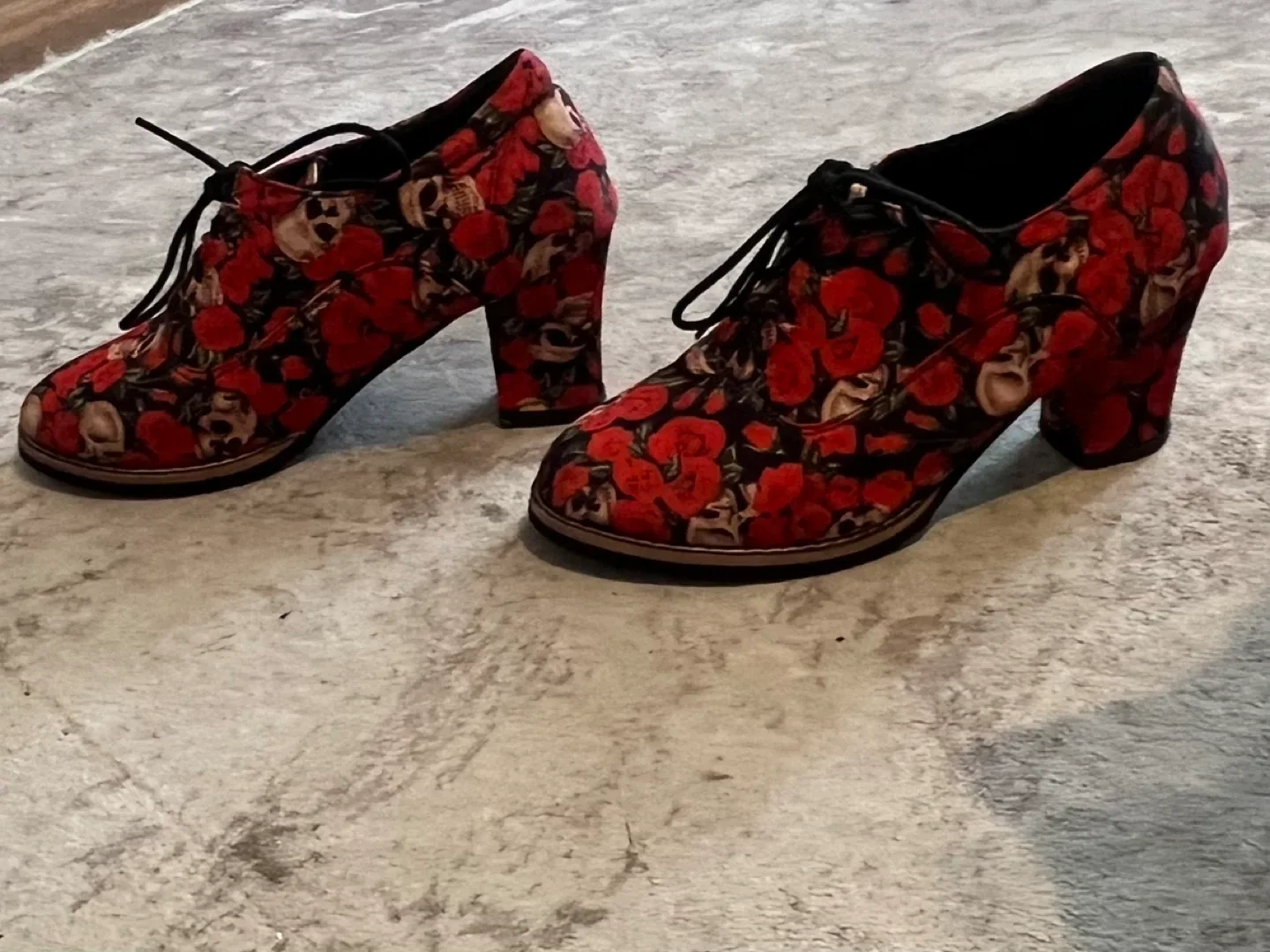 Women's Floral Skull Print Lace-Up Block Heels - photo 2