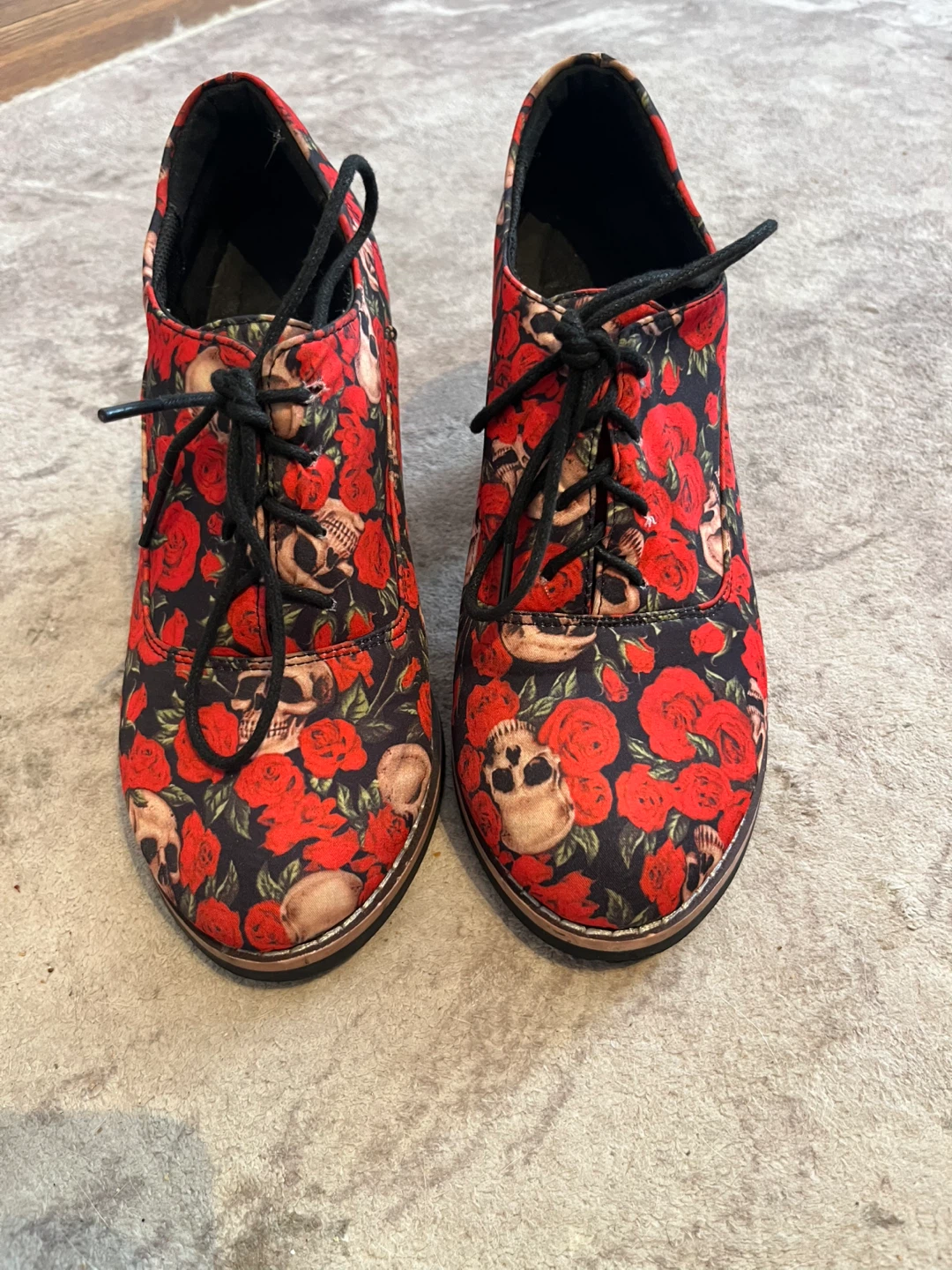 Women's Floral Skull Print Lace-Up Block Heels