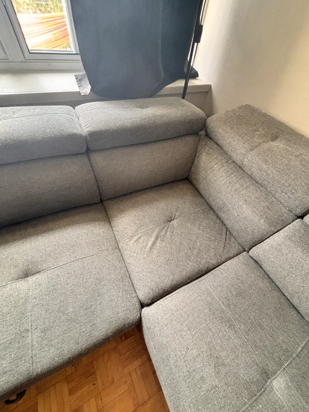 Sectional couch with pull out bed and storage - photo 3