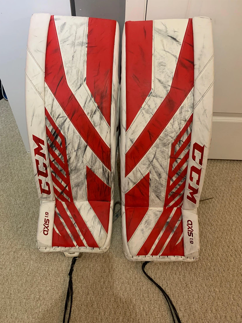 CCM Axis 1.9 Senior Goalie Leg Pads – Red/White – Good Condition - photo 3