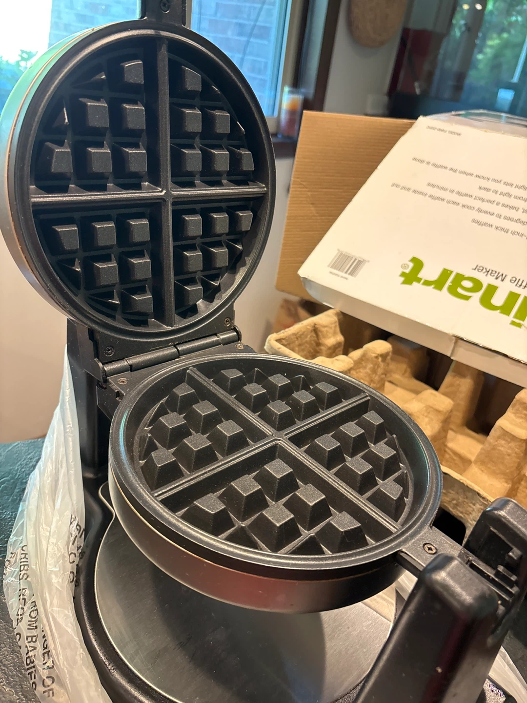 Cuisinart Belgian Waffle Maker - photo 4