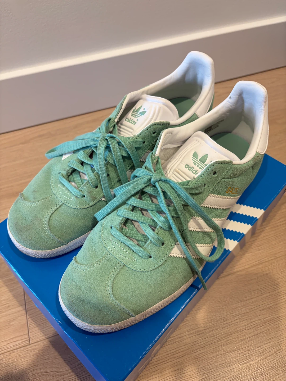 Adidas Gazelle W Sneakers - Size 7.5 US - Mint Green Suede - photo 2