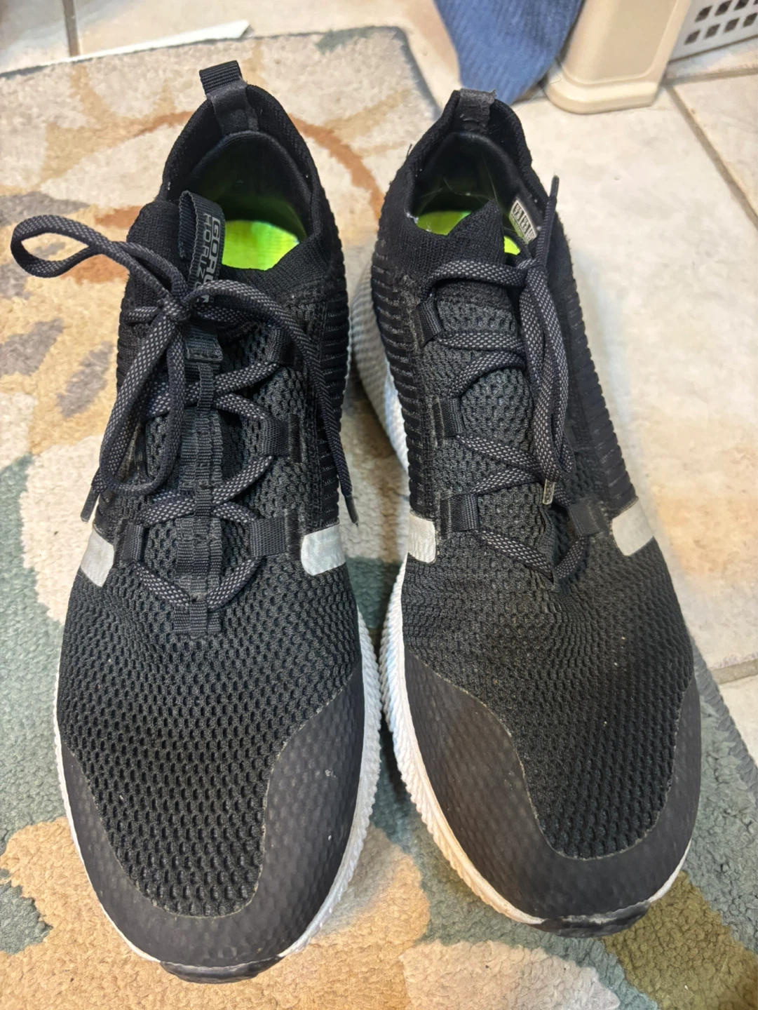 Sketchers size 7.5