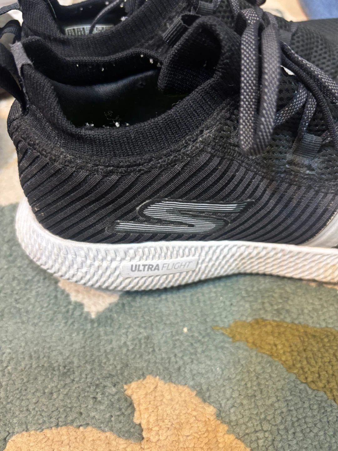 Sketchers size 7.5 - photo 2