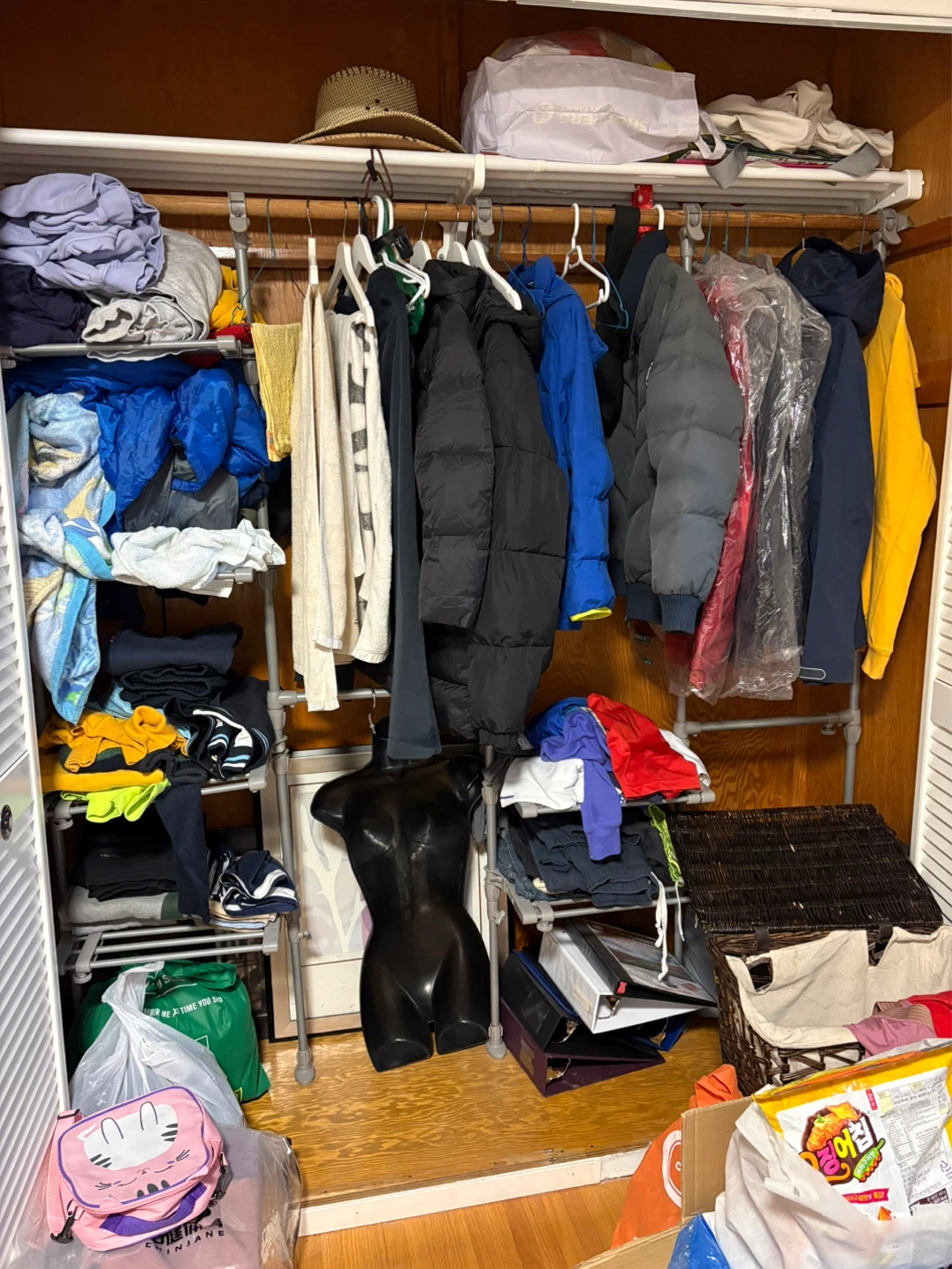 Yard sale at Morley trail NW 12-14 June
