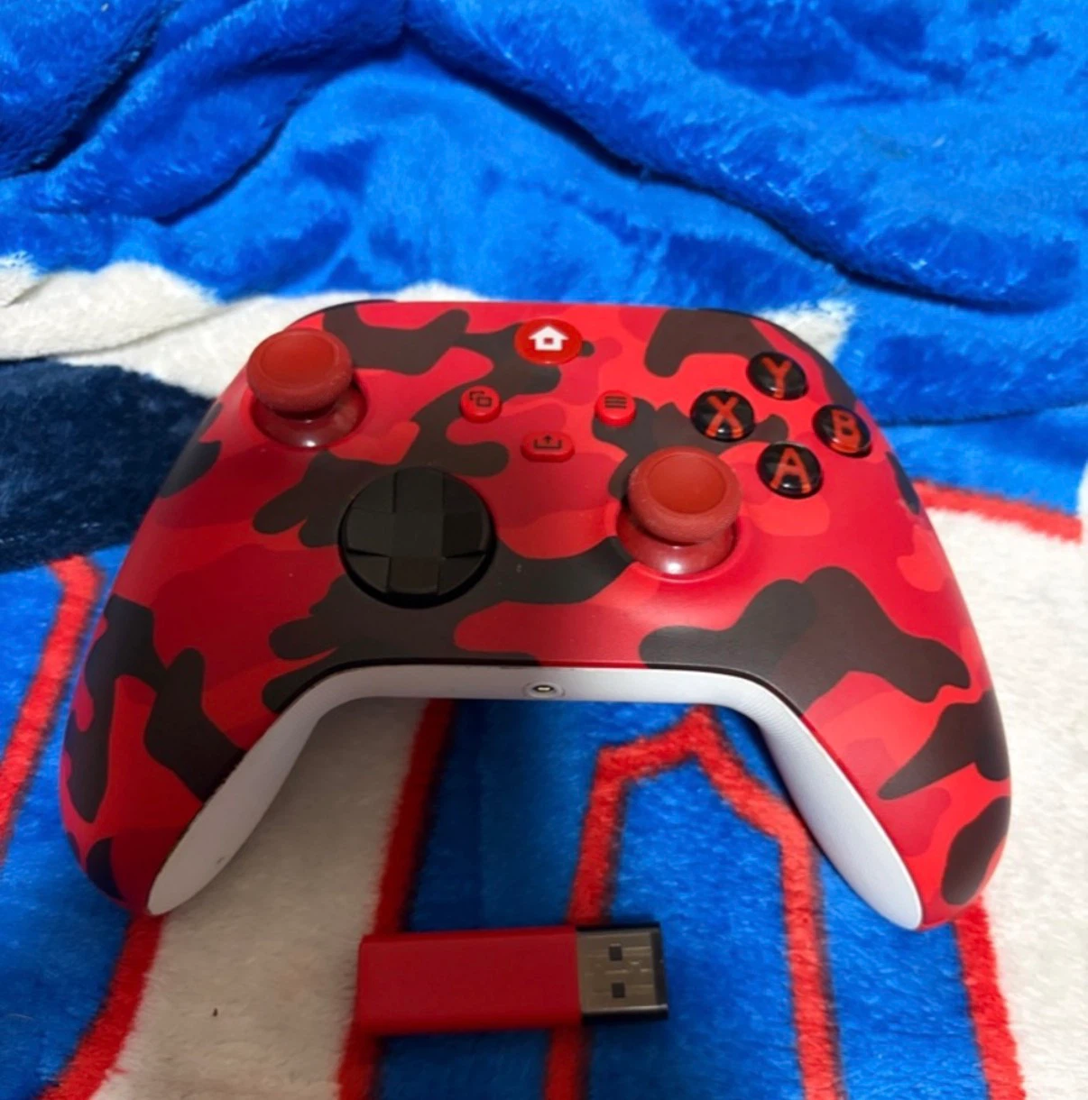 Red Camouflage Wireless Controller with USB Dongle