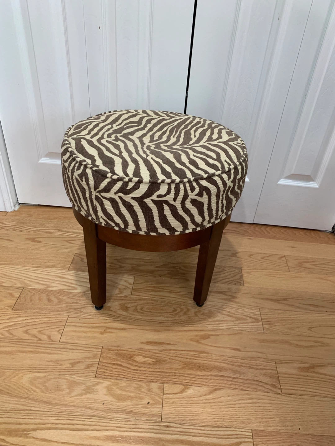 Animal Print Wood Foot Stool - photo 4