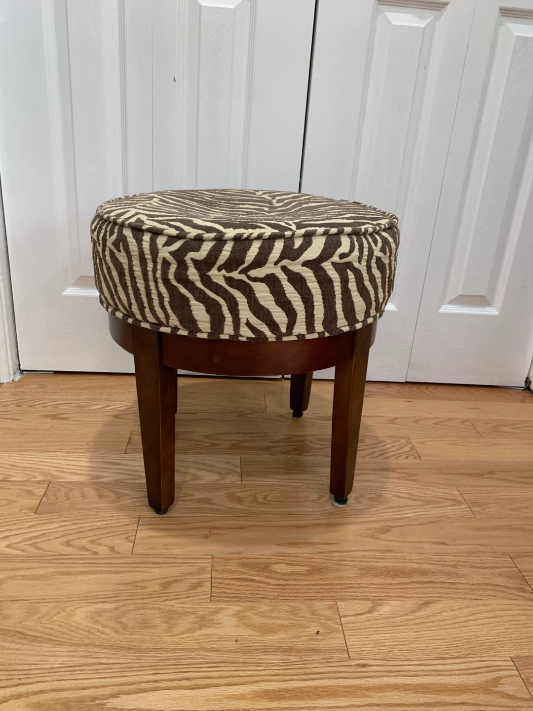 Animal Print Wood Foot Stool - photo 2