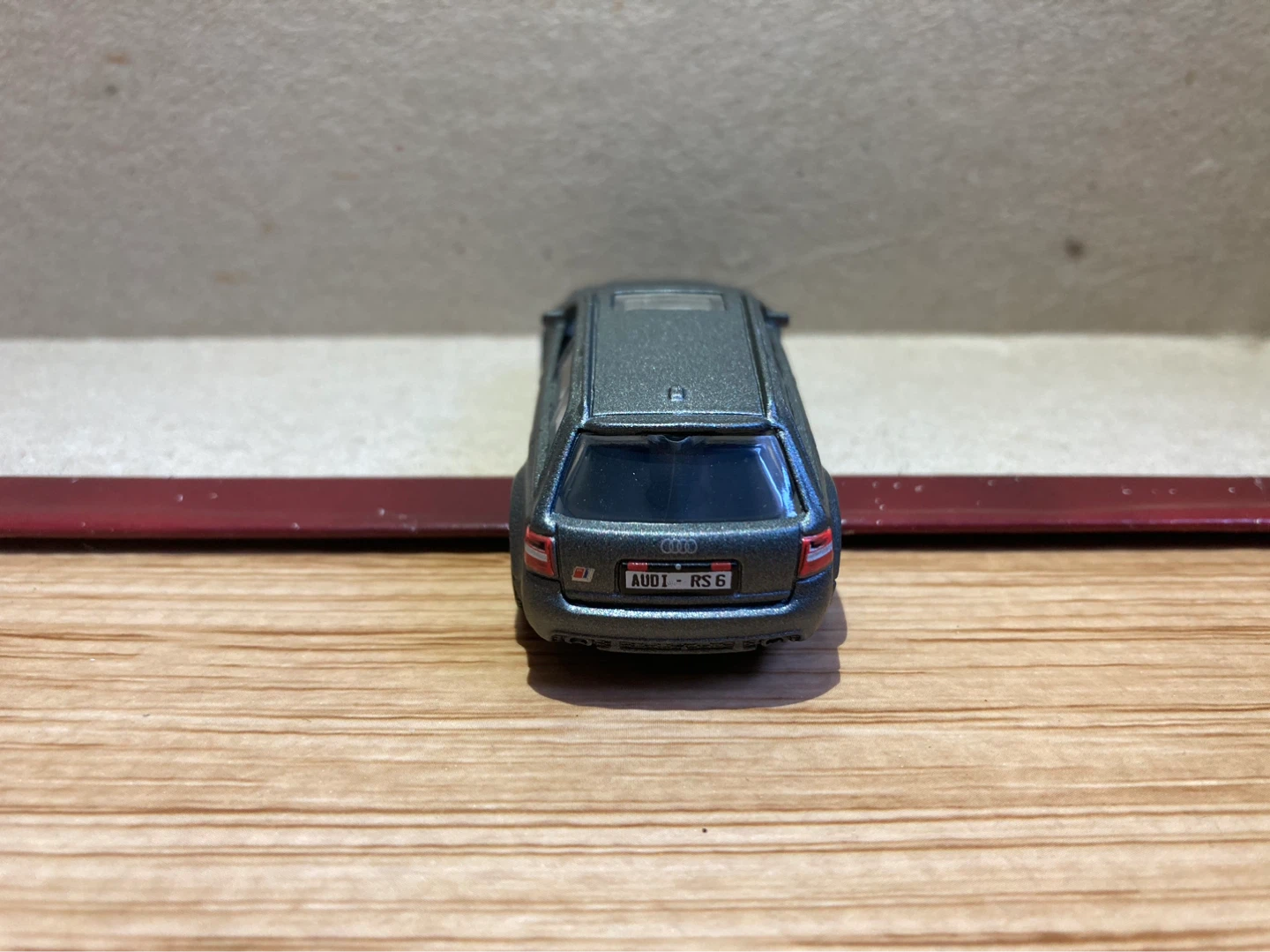 Matchbox Loose / Audi RS 6 Avant 2004 / Matte Gray - photo 4