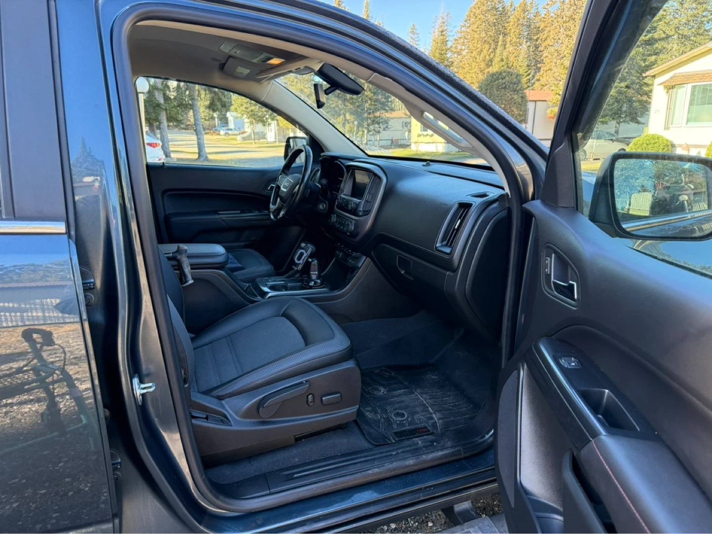 GMC Canyon Truck with SmartCap - photo 3