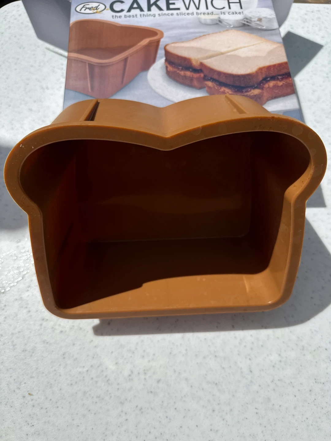 Fred CAKEWICH Silicone Bake Pan - photo 3