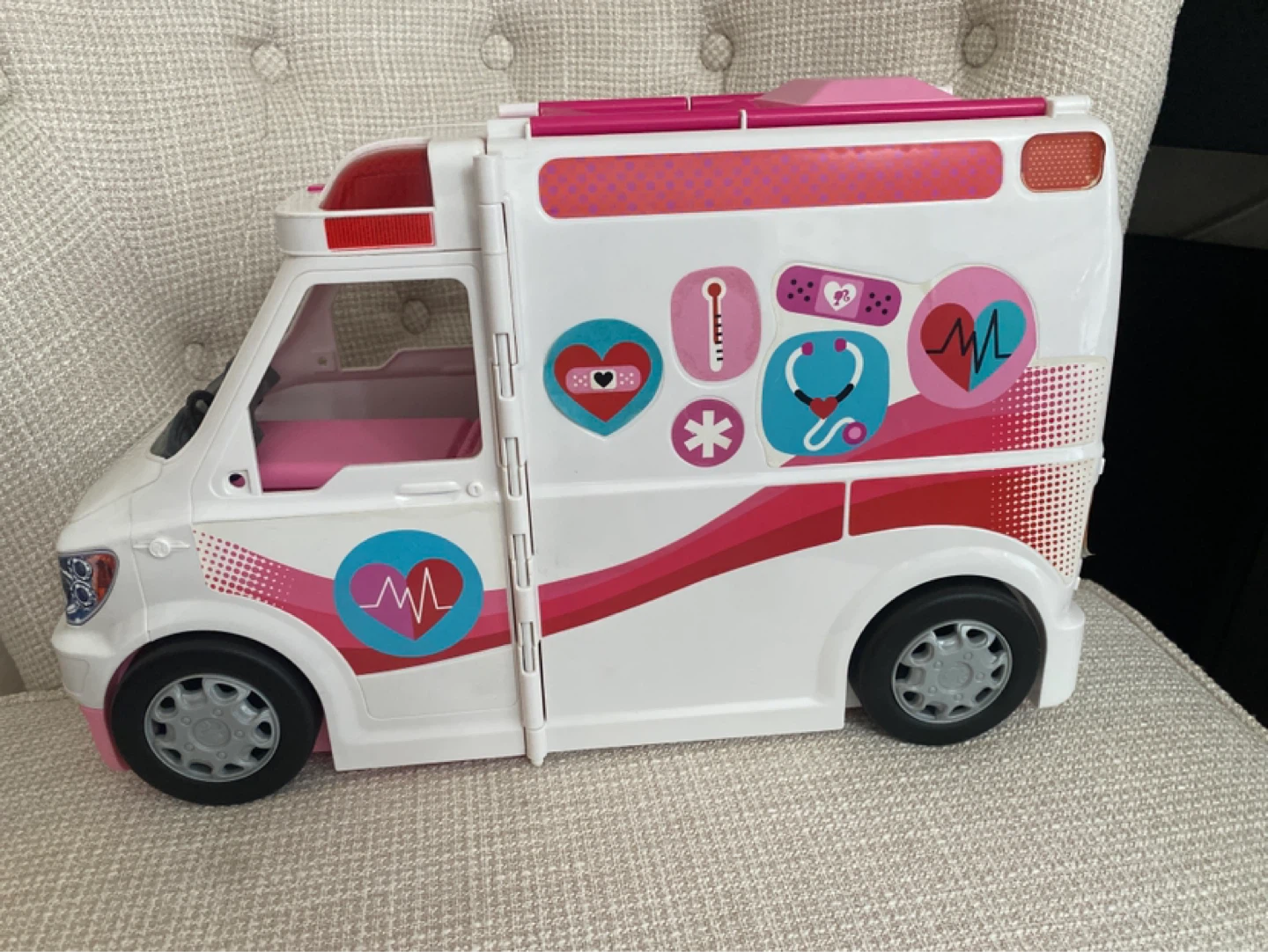 Barbie Transforming Ambulance Playset