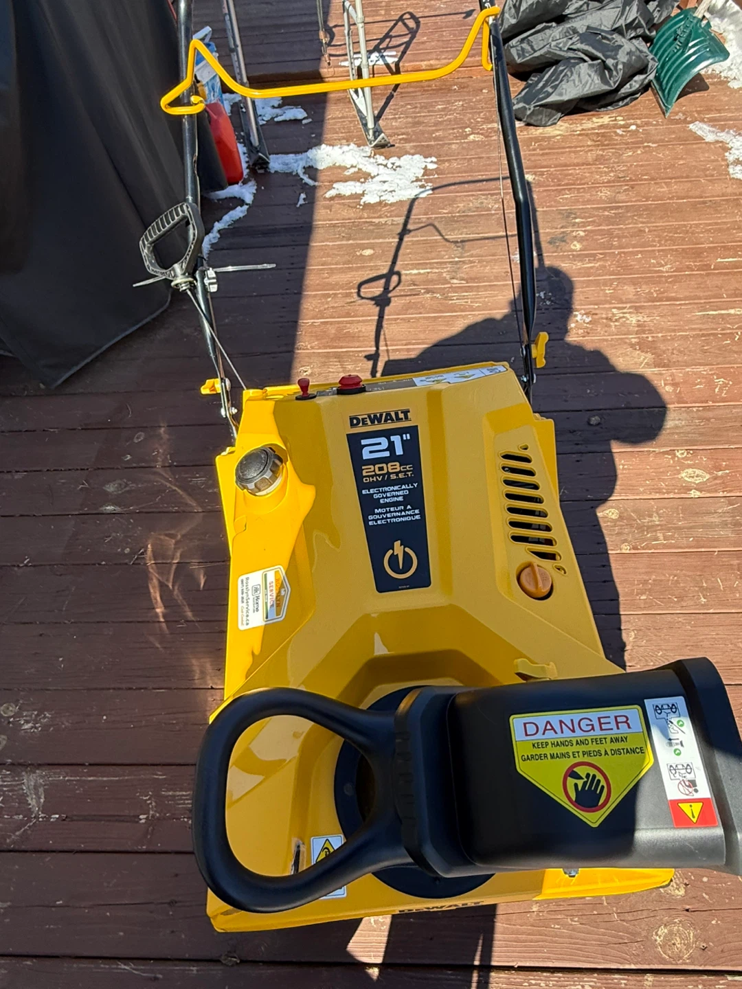 DEWALT 21" 208cc Gas Snow Blower - photo 5