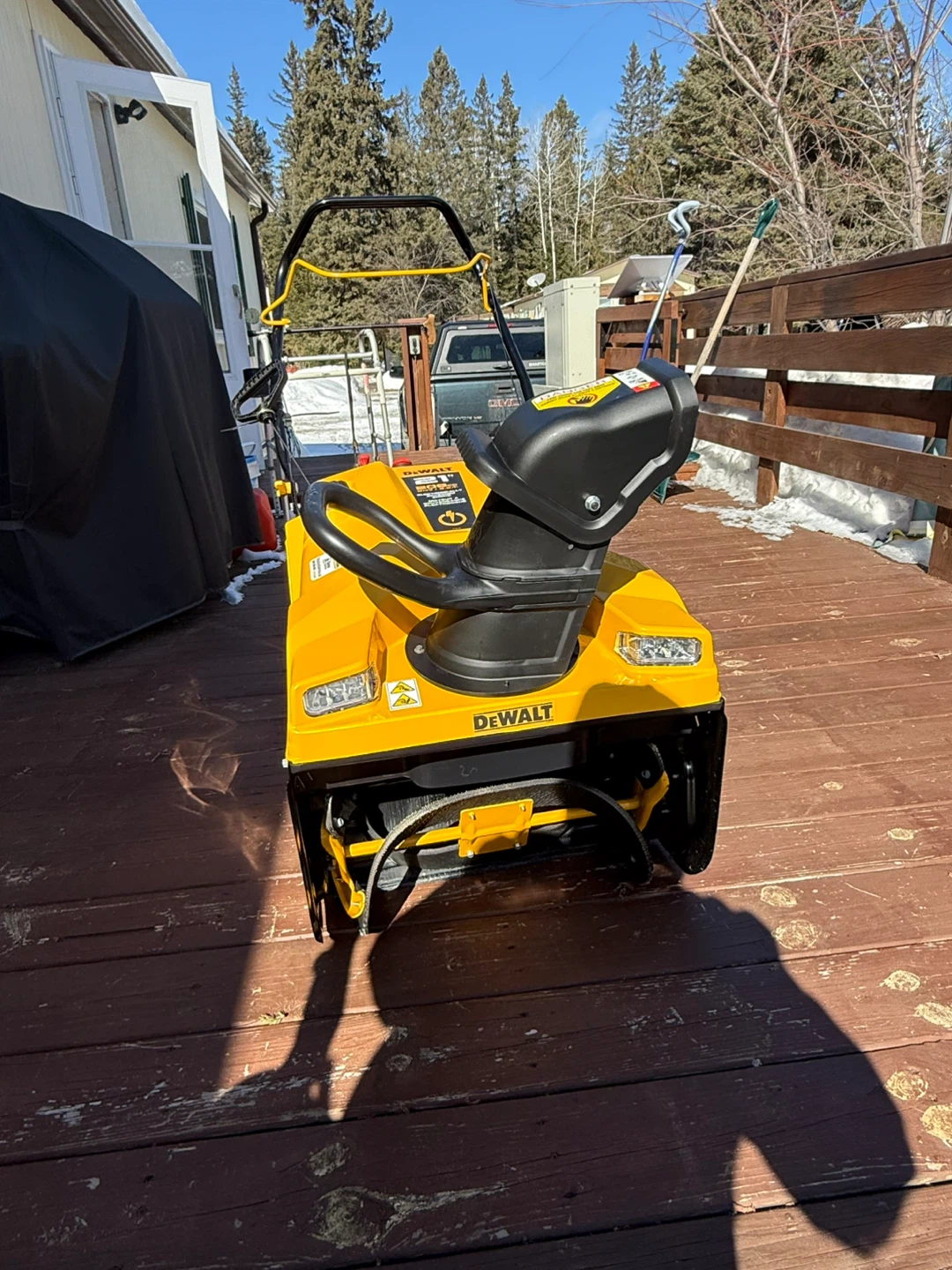DEWALT 21" 208cc Gas Snow Blower - photo 4