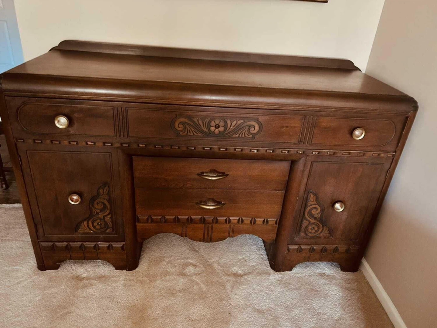 C1940 Walnut Wood Buffet/Sideboard Dresser with Carved Details - photo 3