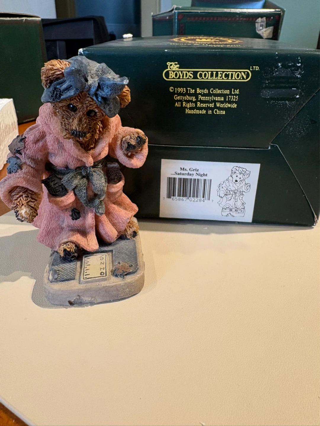 Boyds Bears “Ms. Griz…Saturday Night”