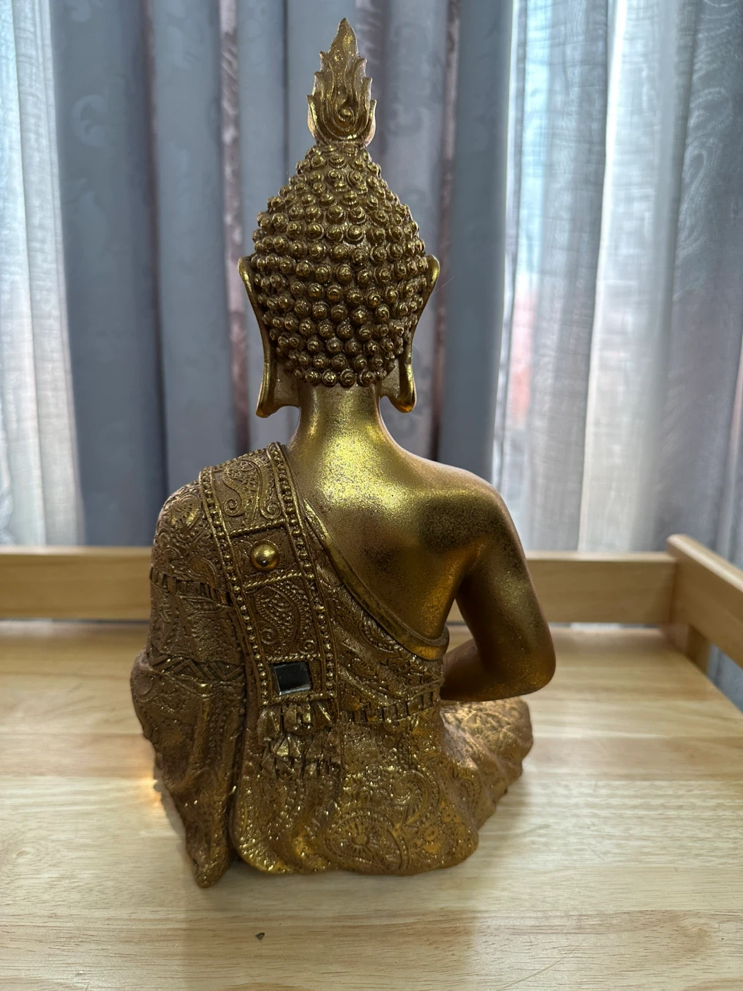 Gold Sitting Buddha Statue - photo 2