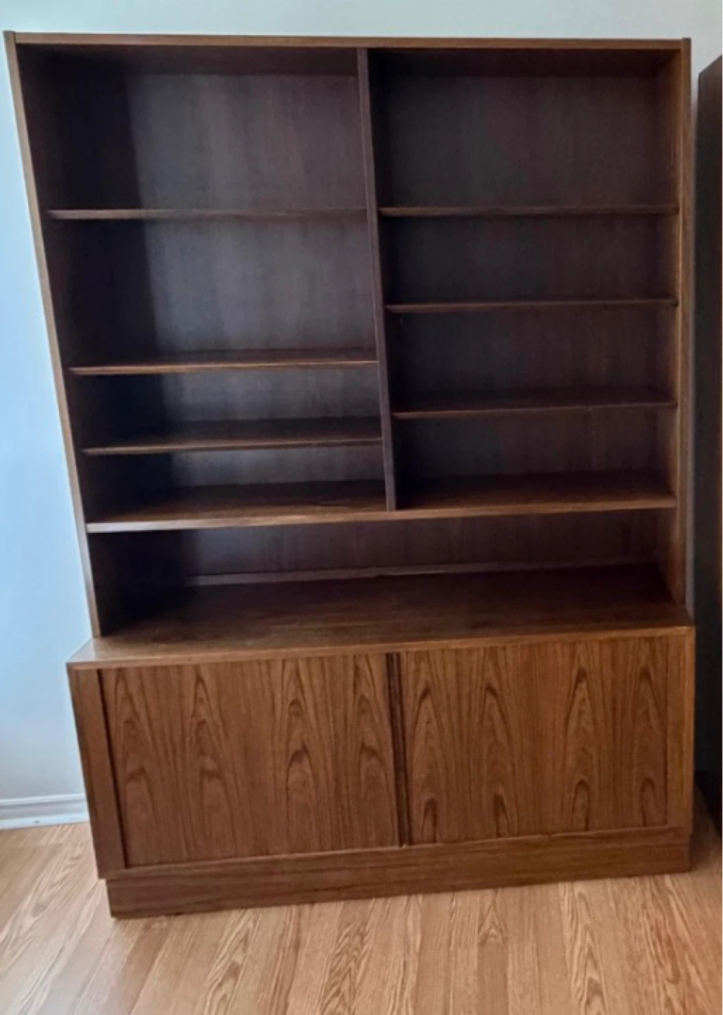 Wood Bookcase / Cabinet – Excellent Condition
