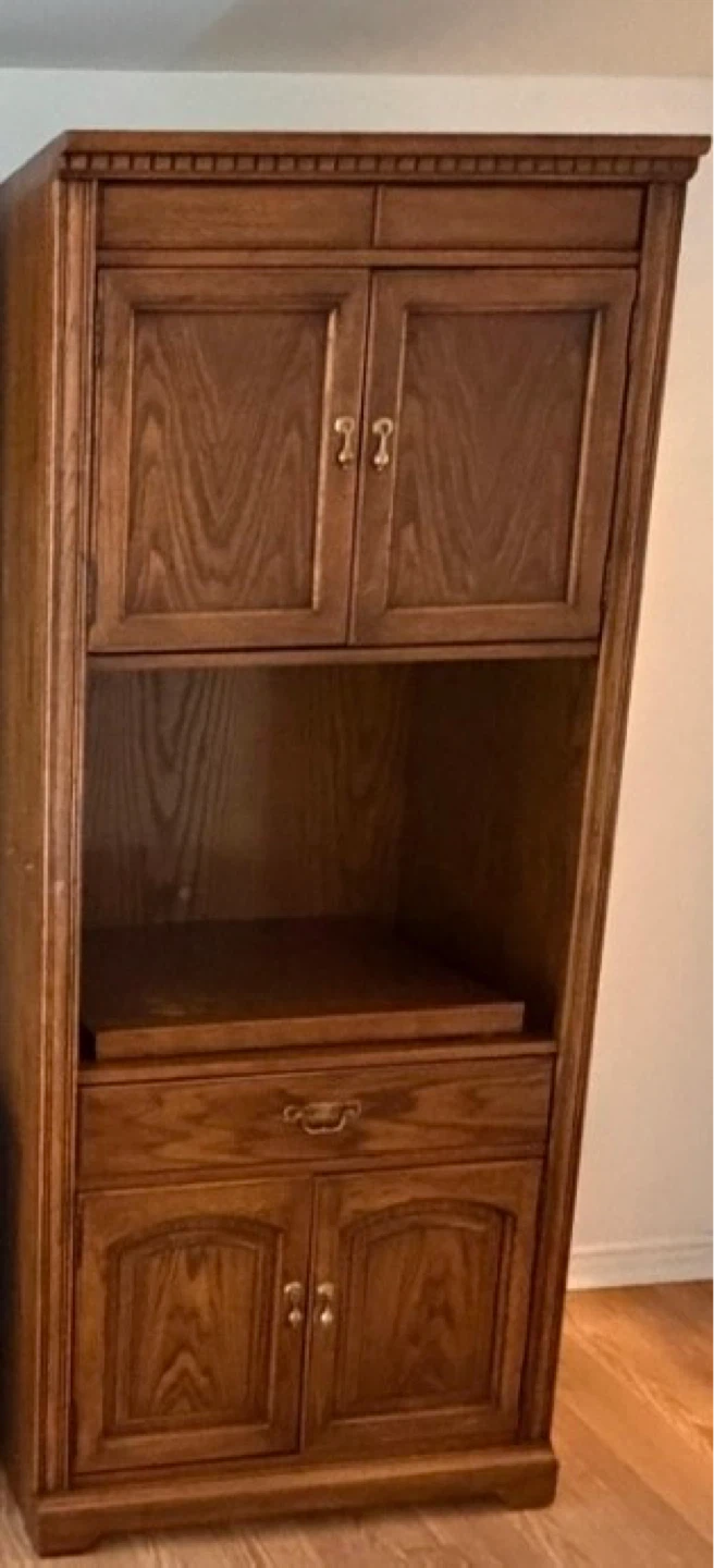 Tall Wood Cabinet – Excellent Condition