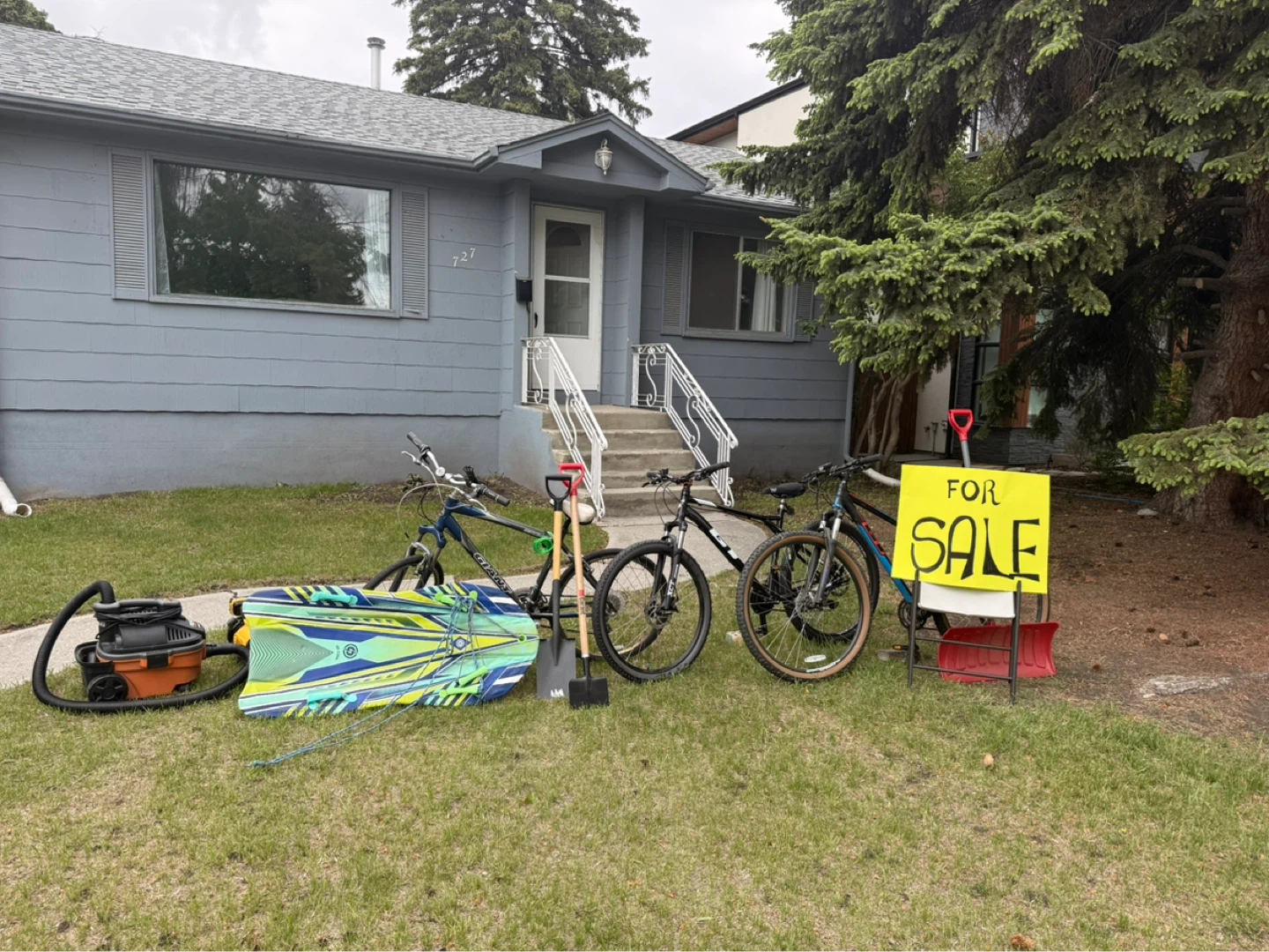 Garage sale - photo 2