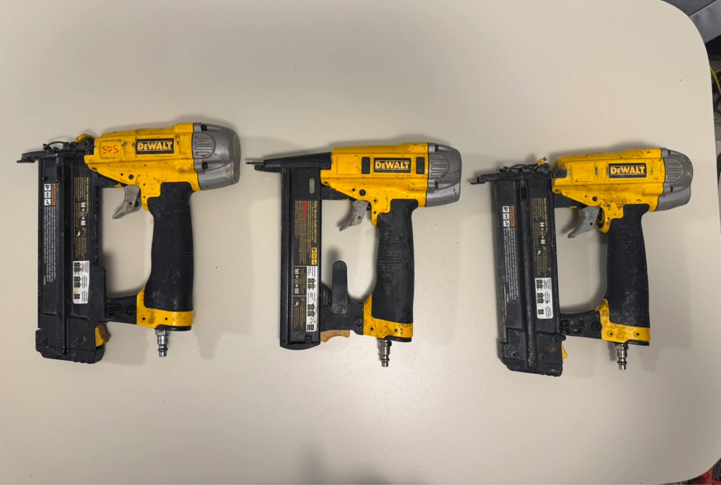3 x DeWalt Brad Nailers - photo 2