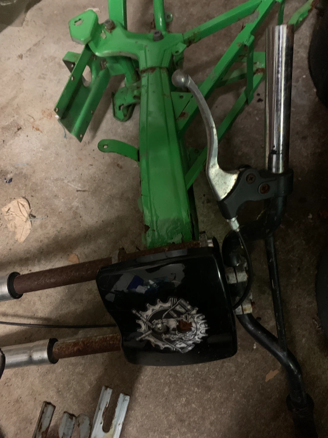 Green Motorcycle Frame and Parts - photo 5
