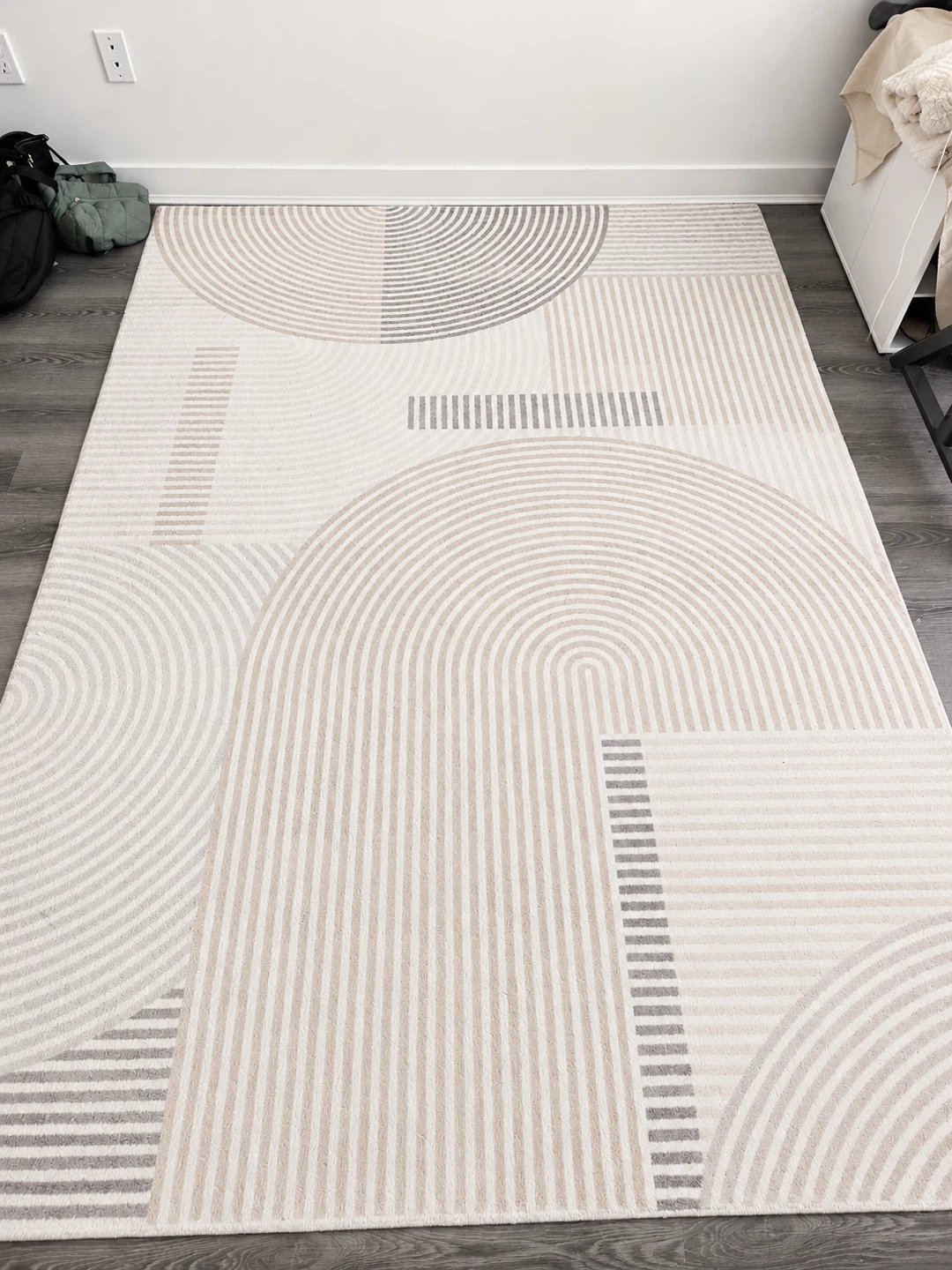 Rug Branch Elys Geometric Area Rug 5' x 8'