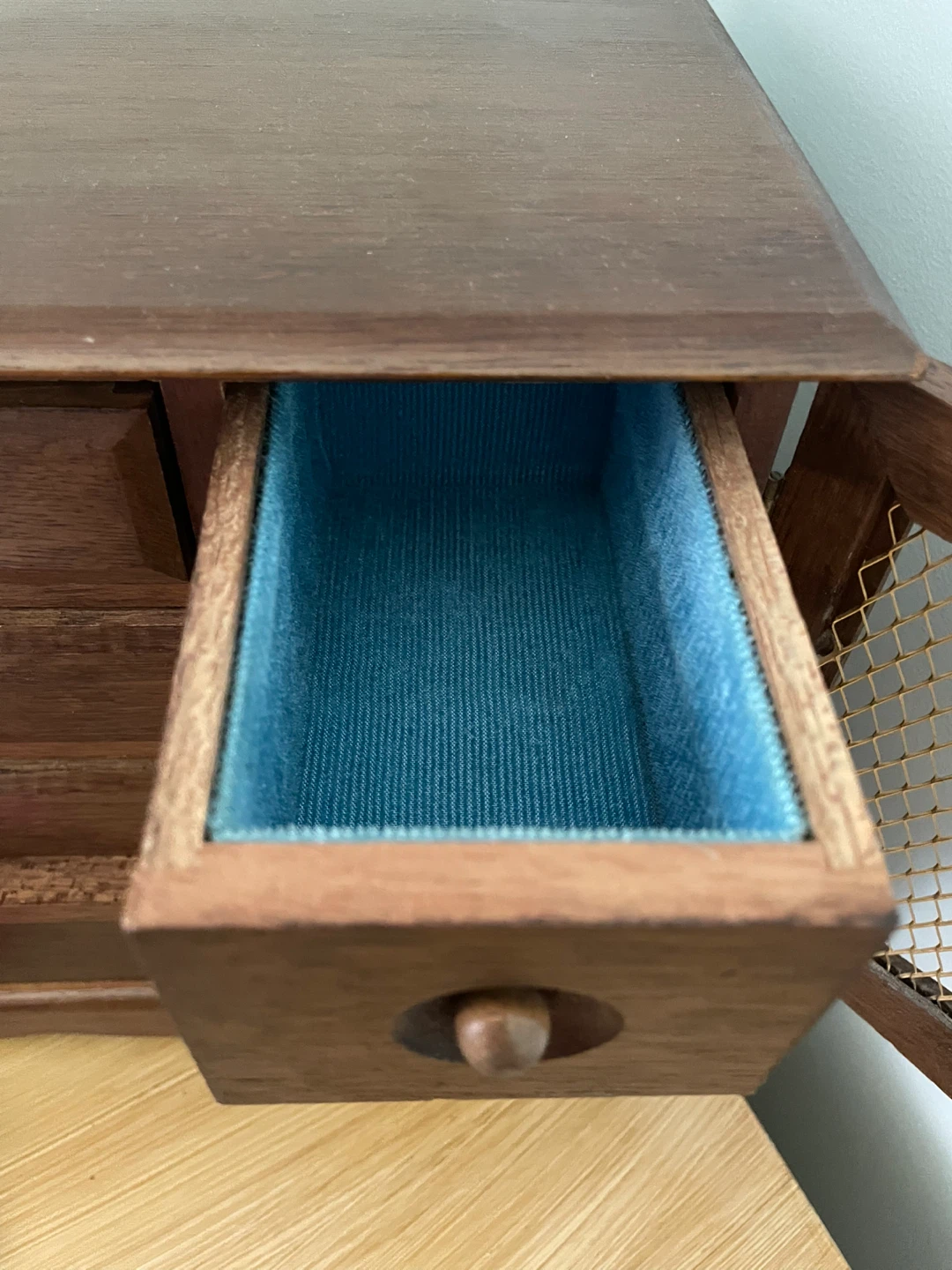 Wooden Jewellery Box with Drawers and Doors - photo 4
