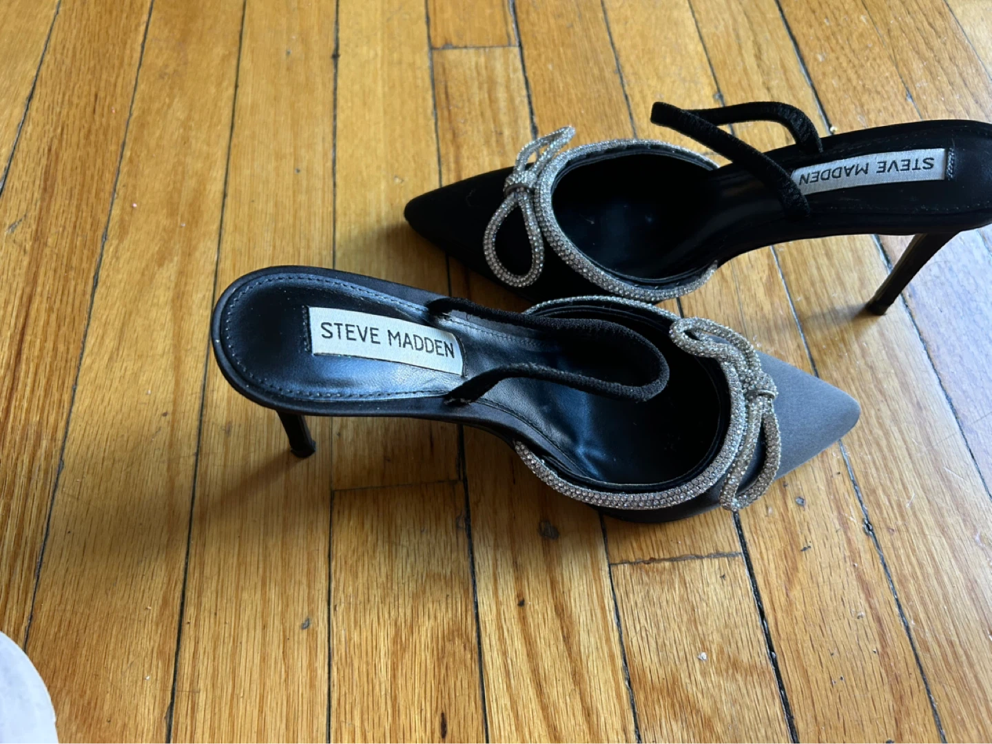 Steve Madden Black Embellished Bow Heels - photo 2