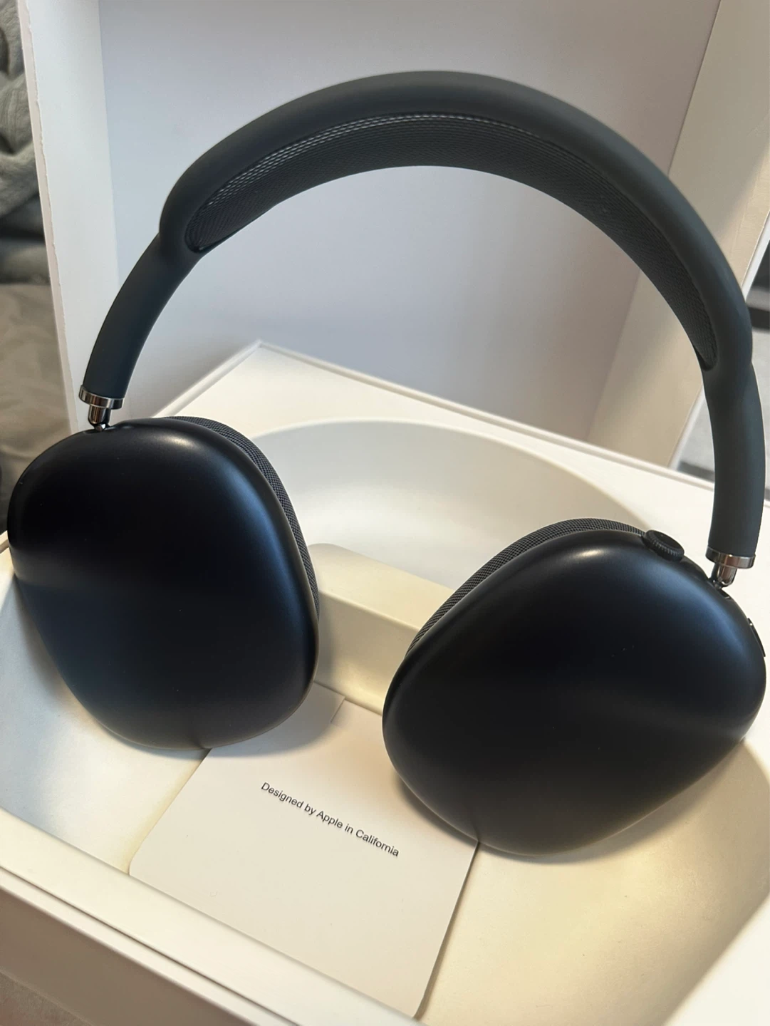 Apple AirPods Max Wireless Over-Ear Headphones - photo 2