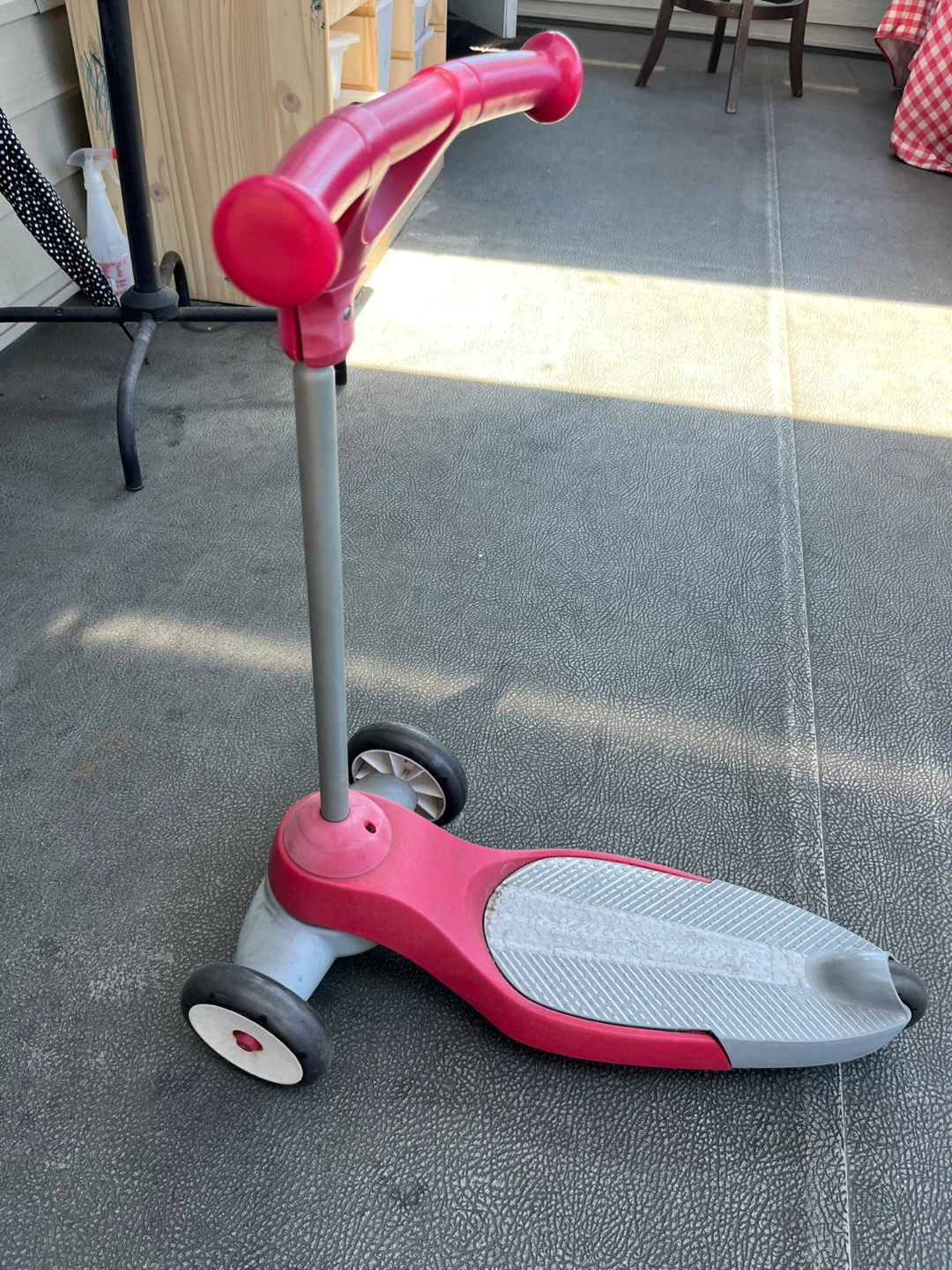 Radio Flyer 3-Wheel Scooter - photo 2