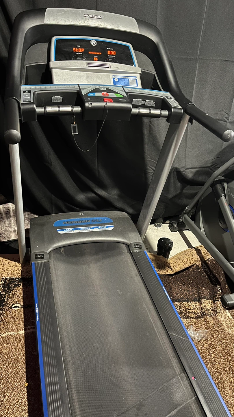 Horizon Fitness Treadmill - photo 4