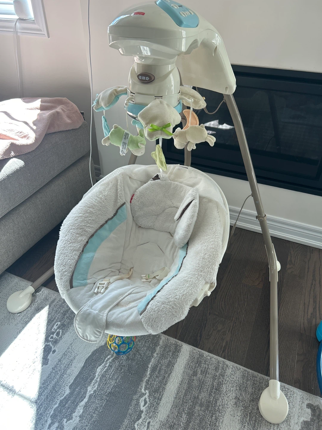 Fisher-Price Baby Swing