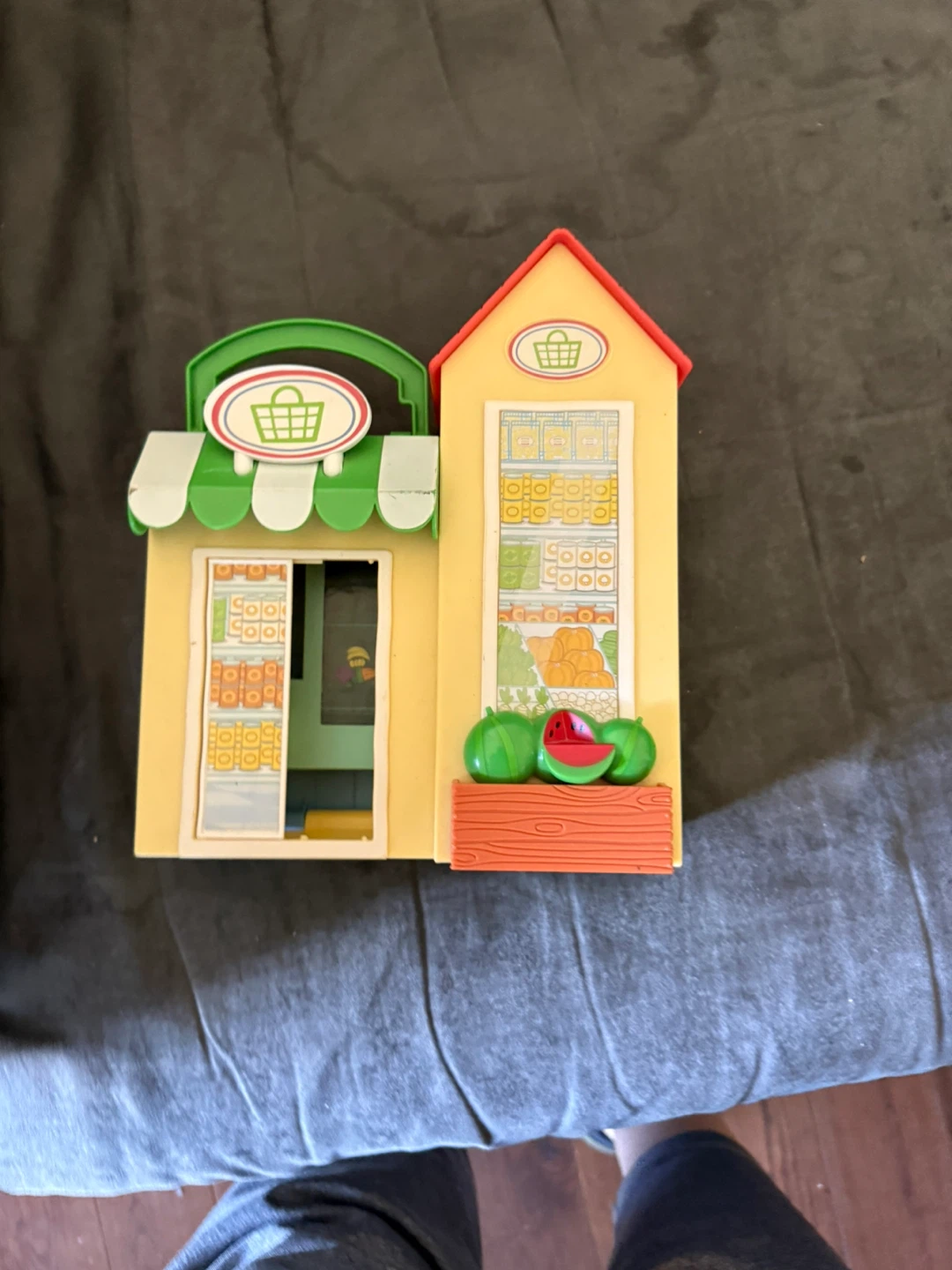 Peppa pig school and store - photo 3