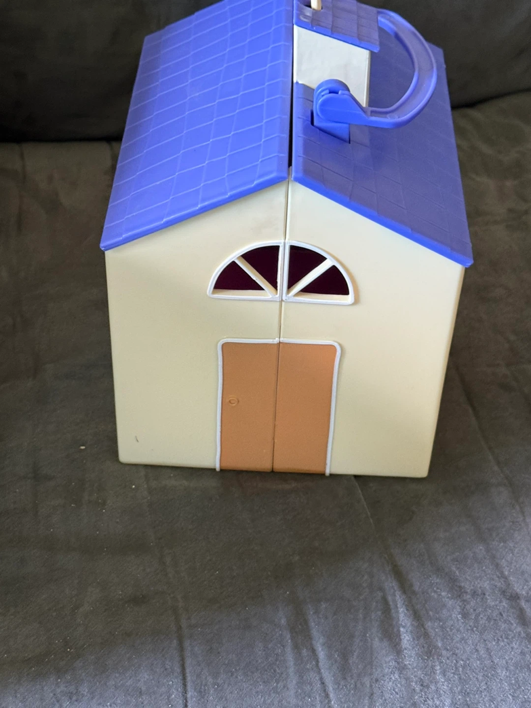 Peppa pig school and store