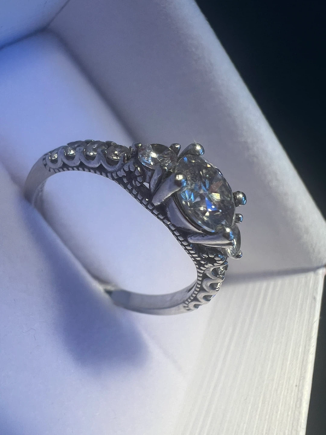925 Sterling Silver Ring with moissanites - photo 4