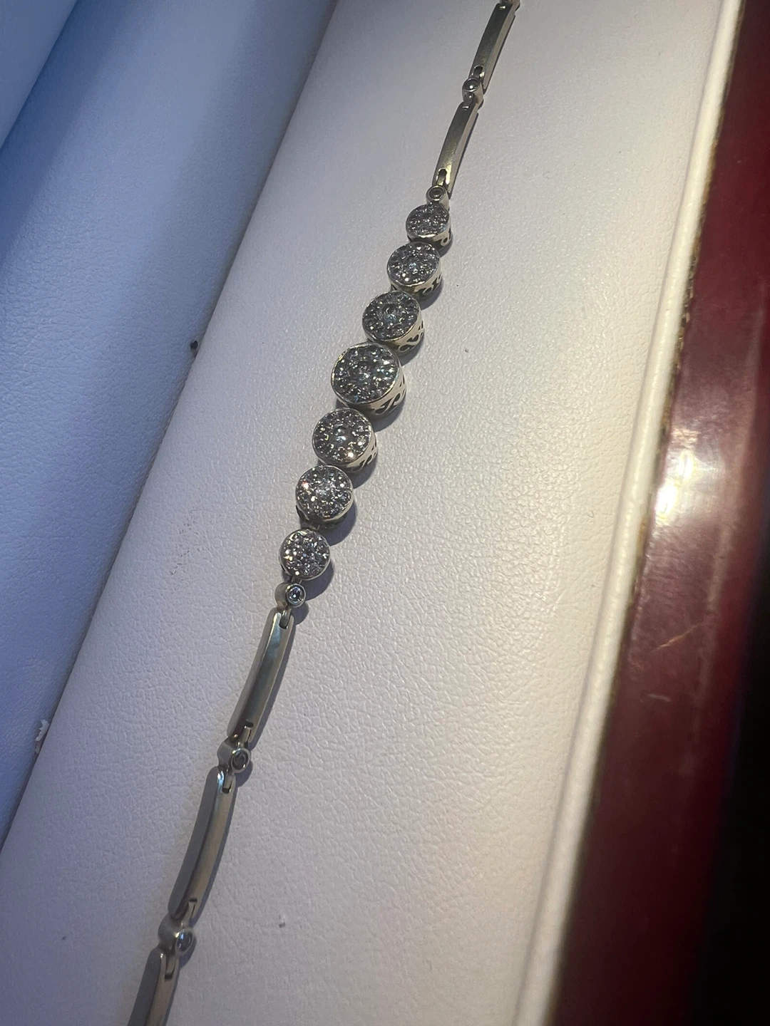 14K Yellow Gold Diamond bracelet w/appraisal - photo 2