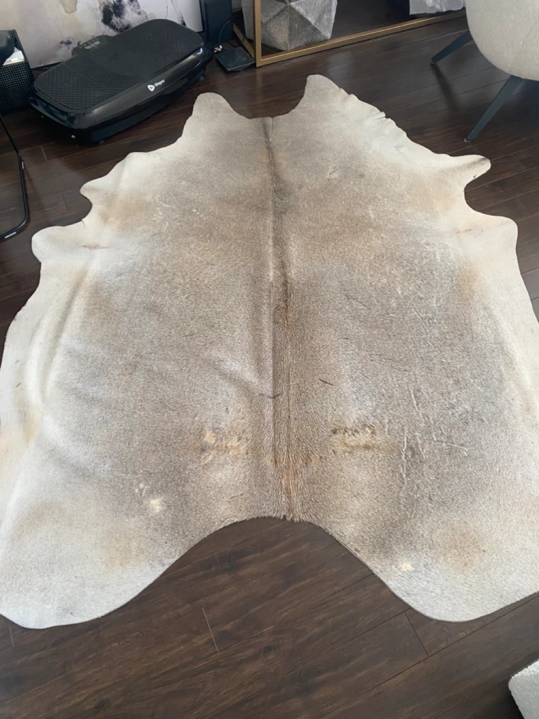 Cowhide 6 x 8 Rug ..ELT /MKT DESIGNER FURNITURE SHOP - photo 5