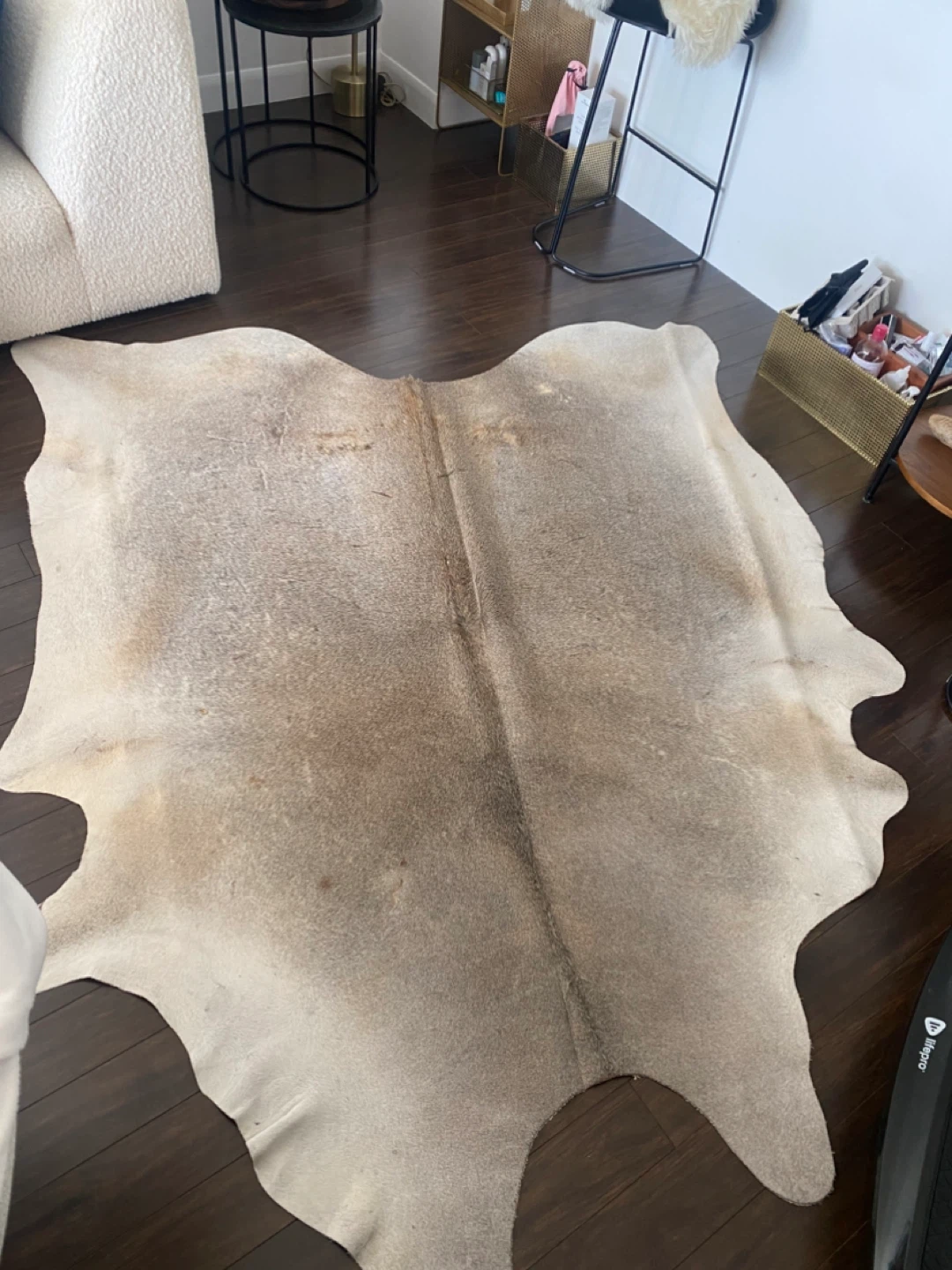 Cowhide 6 x 8 Rug ..ELT /MKT DESIGNER FURNITURE SHOP