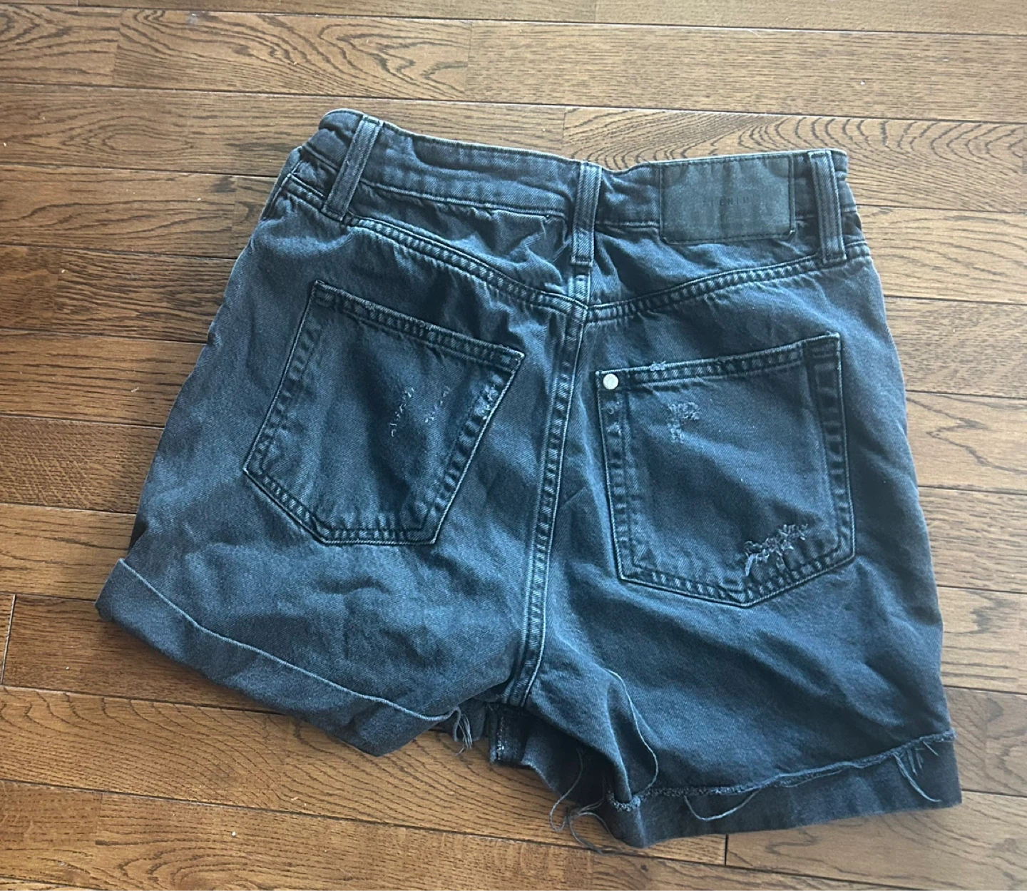 H&M Mom Denim Shorts - Black - photo 2
