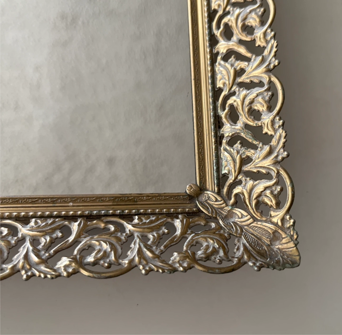 Ornate Vanity Tray Mirror!