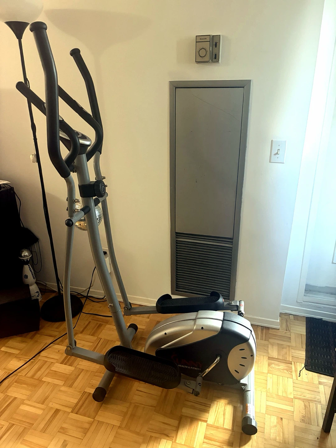 Elliptical Cross Trainer – Great for quick workouts 🚨 - photo 2