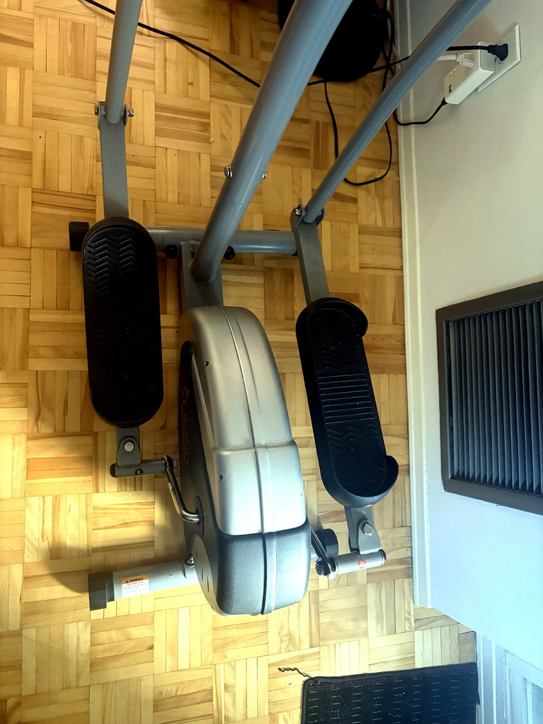 Elliptical Cross Trainer – Great for quick workouts 🚨 - photo 4