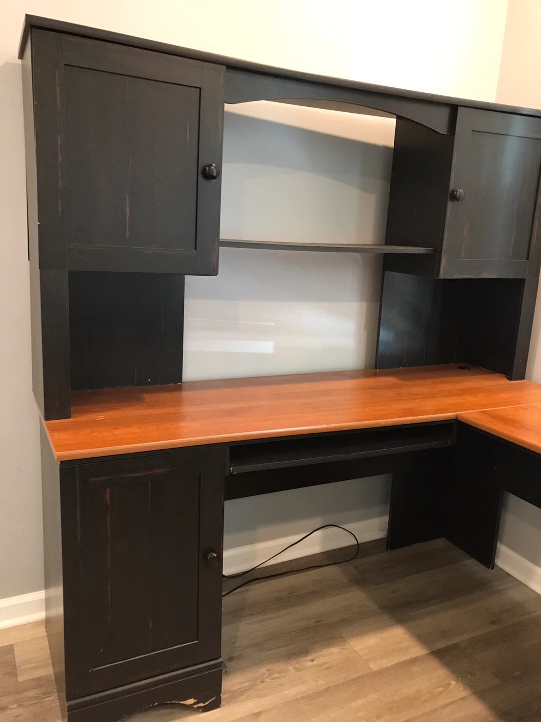 Black L-Shaped Corner Desk with Hutch - photo 4
