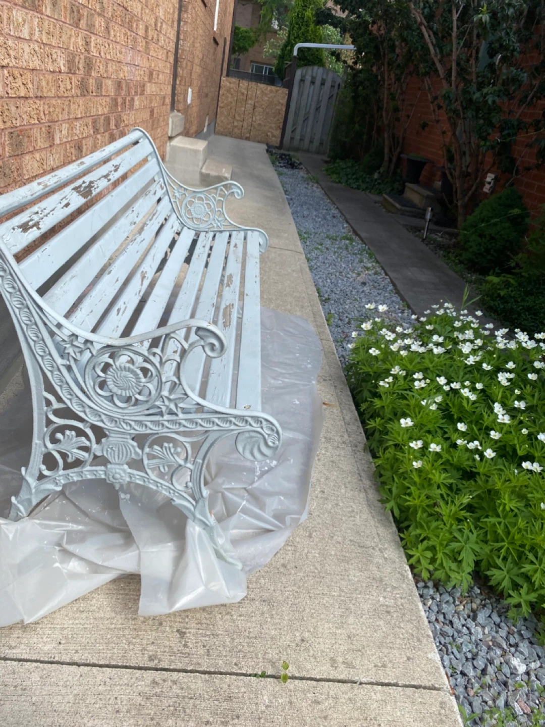 Garden Bench Looking for a New Home 🌿 - photo 3