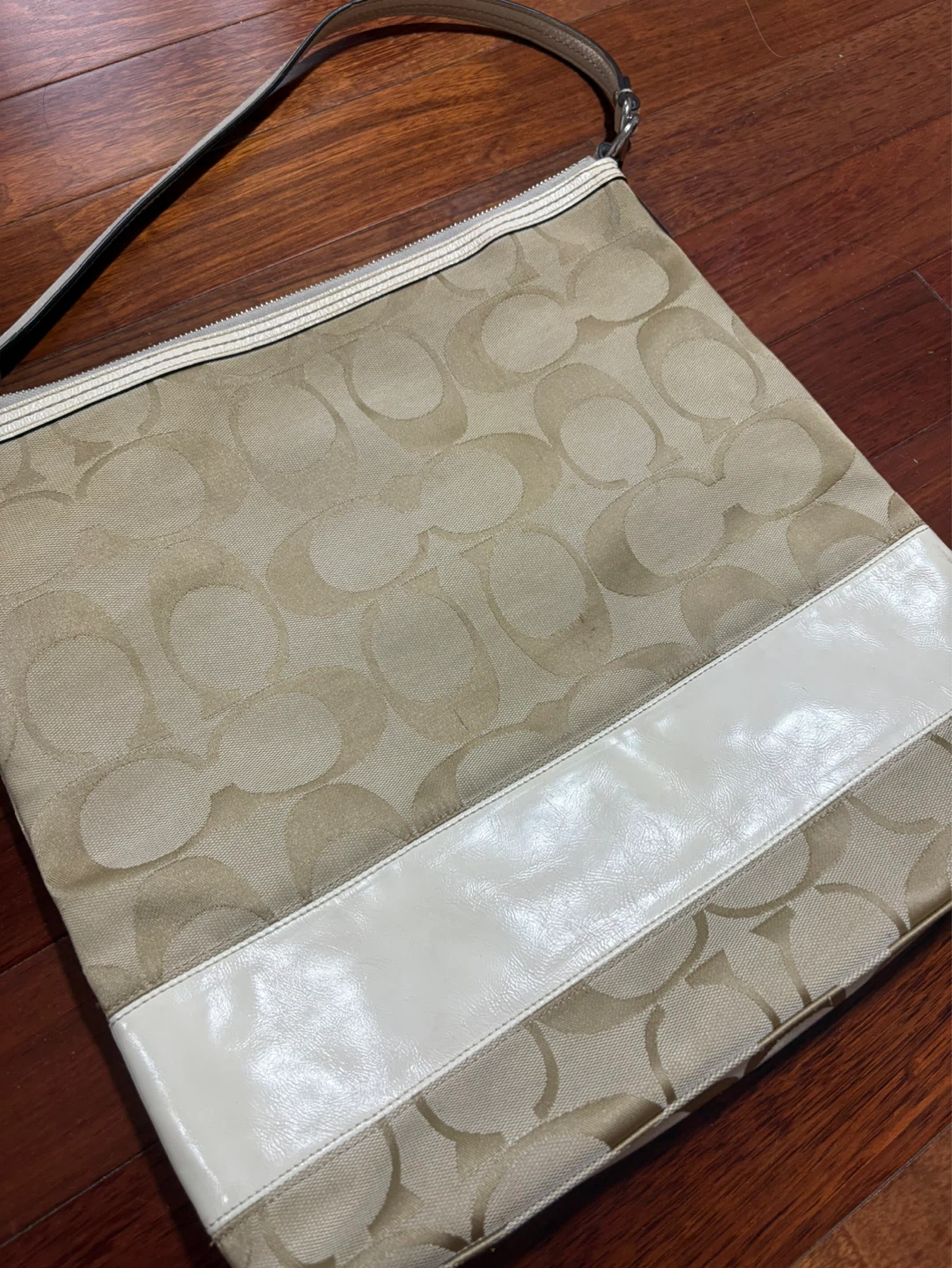 Vintage Coach Signature Stripe Hobo Shoulder Bag - Colour: Khaki - photo 5
