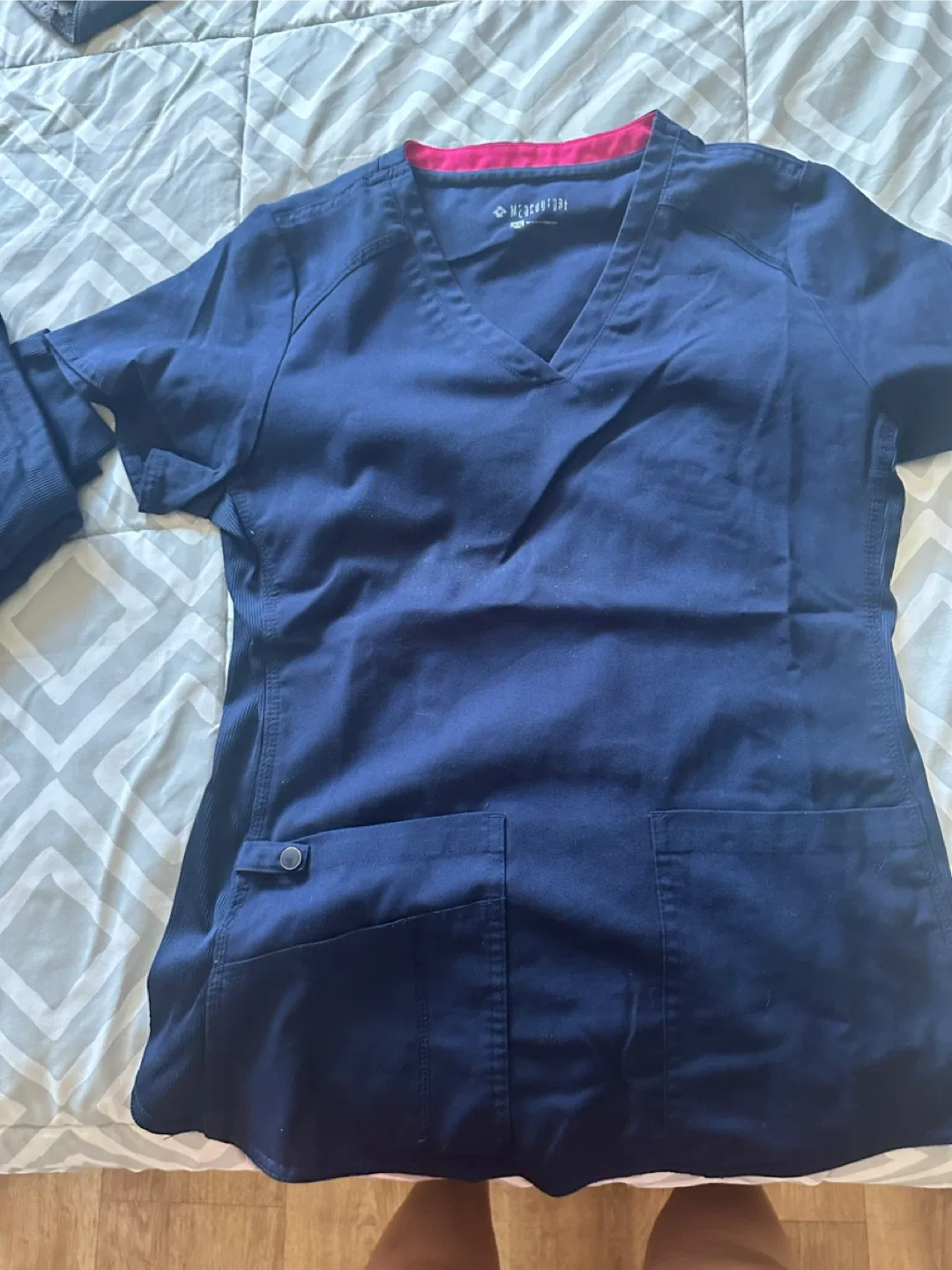 MedCouture Navy Blue Scrub Top & Pants Set - photo 4