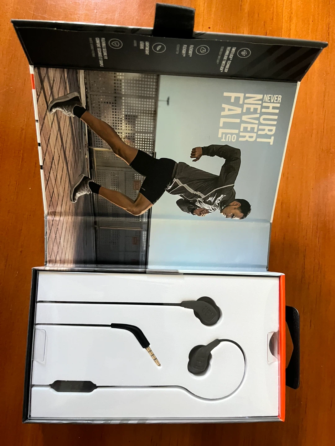 JBL Endurance RUN Earbuds - photo 2